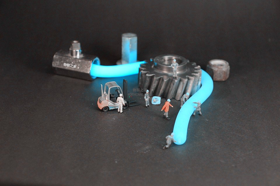 在工厂中实施工业物联�|�技术的5个理�?></a></dt>
<dd>
<h3><a href=